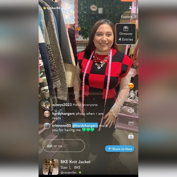 WSW LEAVE A COMMENT ❤️ - Picture 8 of 10